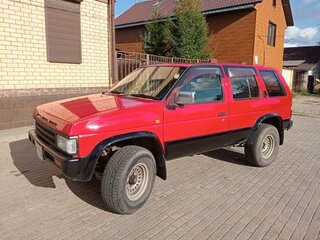 1995 Nissan Terrano I, красный, 800000 рублей, вид 3