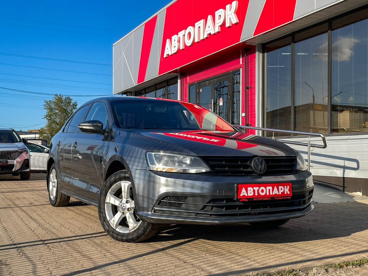 Открыть фотографии: Volkswagen Jetta VI Рестайлинг