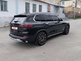 2019 BMW X5 30d IV (G05/G18), чёрный, 6150000 рублей, вид 3