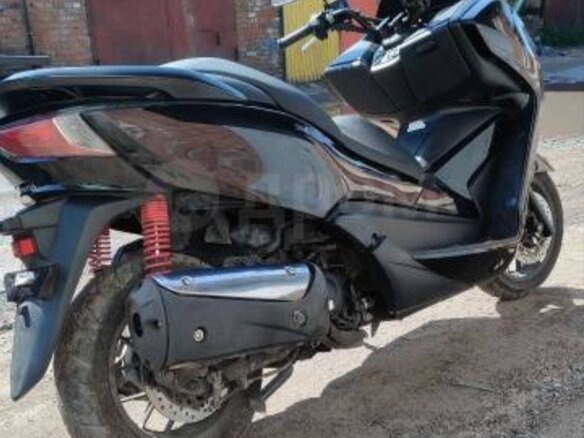 2014 Honda Forza, чёрный, 322000 рублей - вид 8
