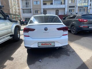 2021 Volkswagen Polo VI, белый, 2000000 рублей, вид 5