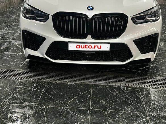 2019 BMW X5 40i IV (G05/G18), белый, 5300000 рублей - вид 3