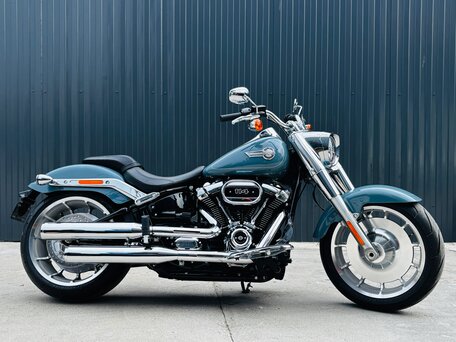 2024 Harley-Davidson Fat Boy, голубой, 3500000 рублей, вид 2