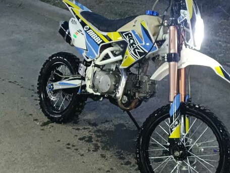 2022 Racer Pitbike 125/160, жёлтый, 80000 рублей, вид 3