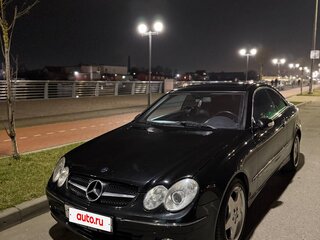 2004 Mercedes-Benz CLK-Класс 200 II (W209), чёрный, 950000 рублей, вид 1