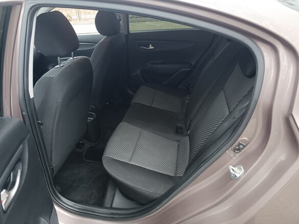 2020 Kia Rio IV, коричневый, 1345000 рублей - вид 19