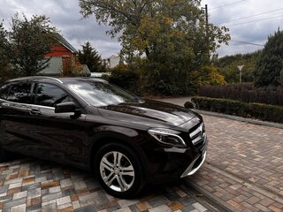 2015 Mercedes-Benz GLA 200 I (X156), коричневый, 1850000 рублей, вид 3