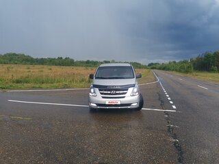 2009 Hyundai Grand Starex I, серый, 1100000 рублей, вид 2