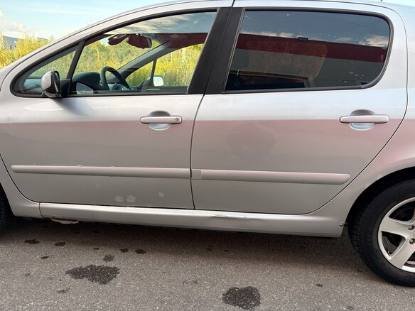 2007 Peugeot 307 I Рестайлинг, серебристый, 380000 рублей - вид 8
