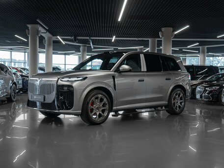 Voyah Taishan X8