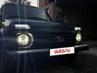 2018 Lada (ВАЗ) 2121 (4x4) I Рестайлинг, серебристый, 600000 рублей, вид 1