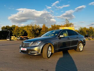2011 Mercedes-Benz C-Класс 180 BlueEFFICIENCY III (W204) Рестайлинг, серый, 1800000 рублей, вид 1