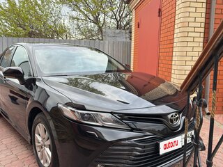 2018 Toyota Camry VIII (XV70), чёрный, 3200000 рублей, вид 2