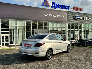 2012 Hyundai Solaris I, серебристый, 450000 рублей, вид 4