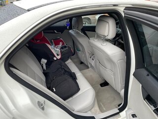 2011 Mercedes-Benz C-Класс 180 BlueEFFICIENCY III (W204), белый, 1100000 рублей, вид 1