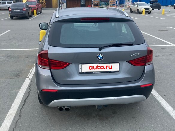 2012 BMW X1 28i I (E84), серый, 1500000 рублей - вид 2