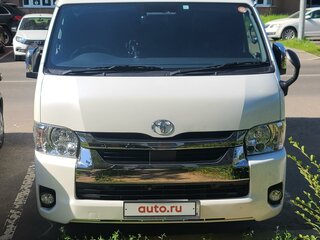 2021 Toyota HiAce H200 Рестайлинг, белый, 4400000 рублей, вид 3