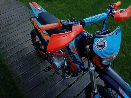 2022 Kayo Evolution K125EM, оранжевый, 85000 рублей, вид 3