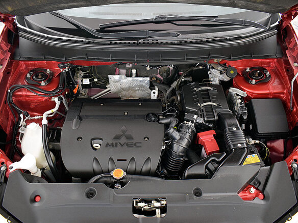 2012 Mitsubishi ASX I, красный - вид 9