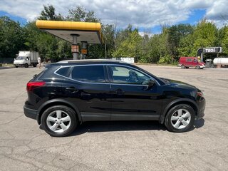 2019 Nissan Rogue Sport I Рестайлинг, чёрный, 1650000 рублей, вид 5
