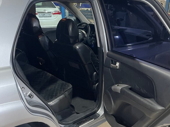 2006 Kia Sportage II, серый, 850000 рублей - вид 26