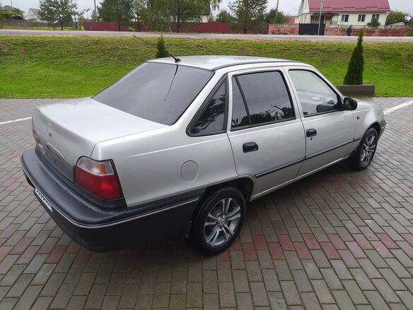 2008 Daewoo Nexia I, серебристый