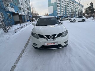 2015 Nissan X-Trail III, белый, 2000000 рублей, вид 3