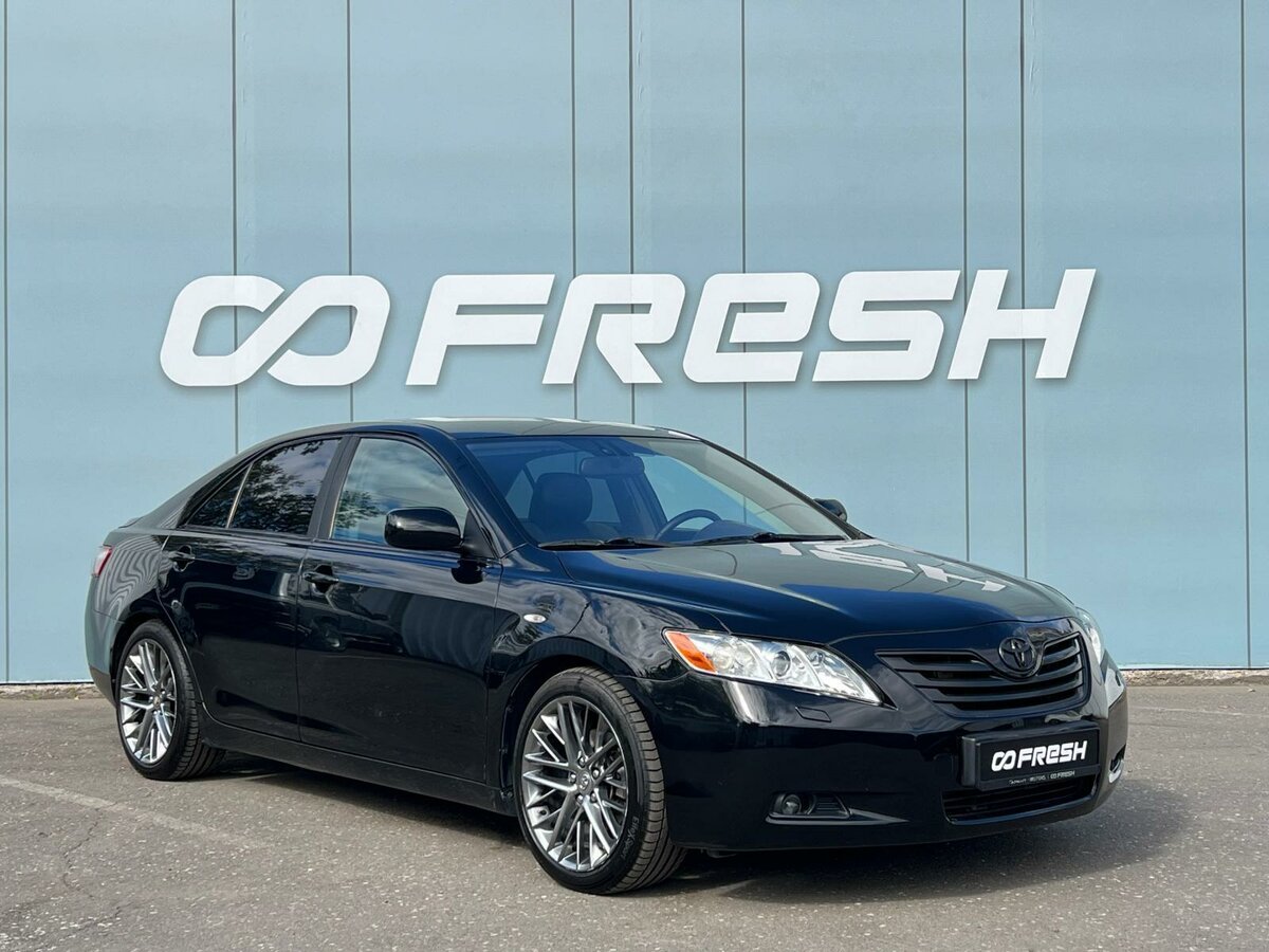 Открыть фотографии: Toyota Camry VI (XV40)