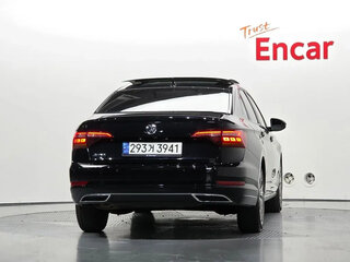 2021 Volkswagen Jetta 8-speed VII, чёрный, 1930000 рублей, вид 4