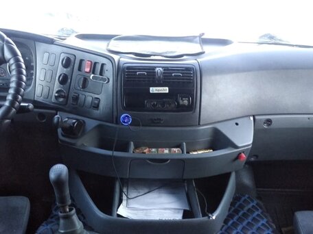 2012 Mercedes-Benz Axor, белый, 2600000 рублей, вид 4