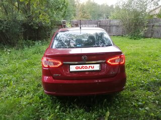 2015 Dongfeng S30, красный, 220000 рублей, вид 2