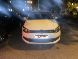 2013 Volkswagen Polo V, жёлтый, 490000 рублей, вид 1