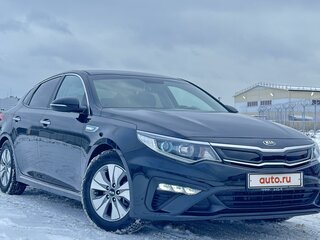 2017 Kia K5 II, чёрный, 2300000 рублей, вид 2