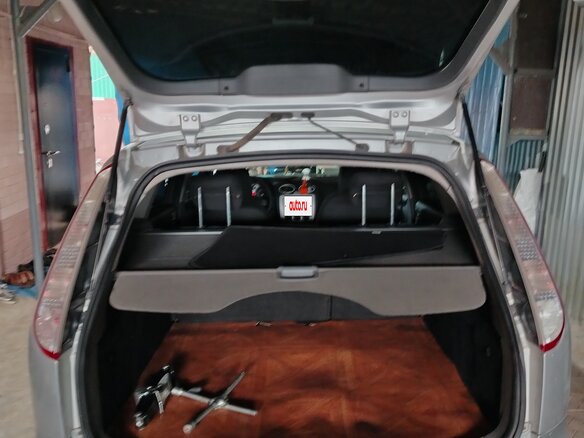 2008 Ford Focus II Рестайлинг, серебристый, 750000 рублей - вид 6