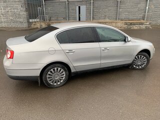 2008 Volkswagen Passat B6, серебристый, 550000 рублей, вид 4