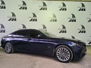 2008 BMW 7 серии 740i V (F01/F02/F04), синий, 1300000 рублей, вид 4