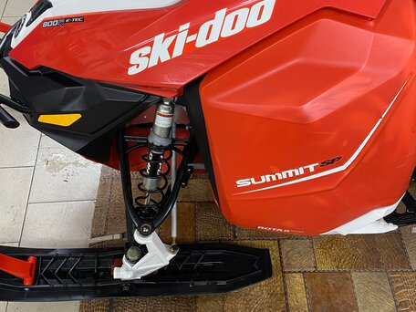 2014 BRP Ski-Doo Summit 800, красный, 800000 рублей, вид 4