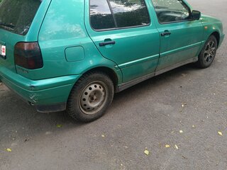 1995 Volkswagen Golf III, зелёный, 168500 рублей, вид 2