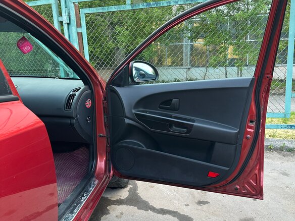 2007 Kia Ceed I, красный, 499999 рублей - вид 12
