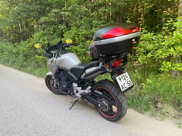 2006 Honda CBF 600, серебристый, 405000 рублей - вид 5