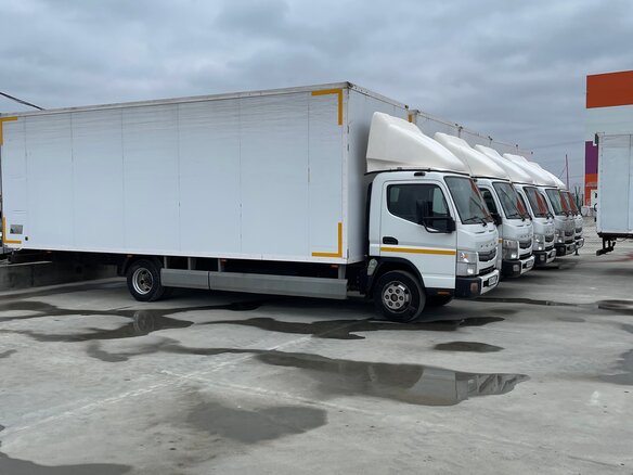 2018 Fuso (Mitsubishi) Canter, белый, 3300000 рублей - вид 9