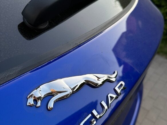 2020 Jaguar E-Pace I, синий, 2400000 рублей - вид 8