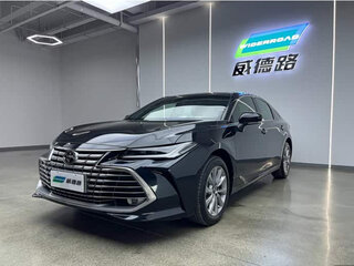 2024 Toyota Avalon V Рестайлинг, чёрный, 3381999 рублей, вид 1