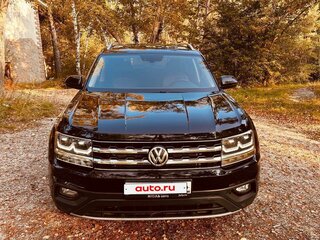 2018 Volkswagen Teramont I, чёрный, 3333000 рублей, вид 3