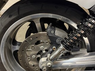 2011 Harley-Davidson V-Rod Muscle, розовый, 1300000 рублей, вид 4