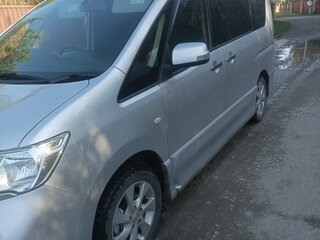 2012 Nissan Serena IV (C26), серебристый, 1370000 рублей, вид 4