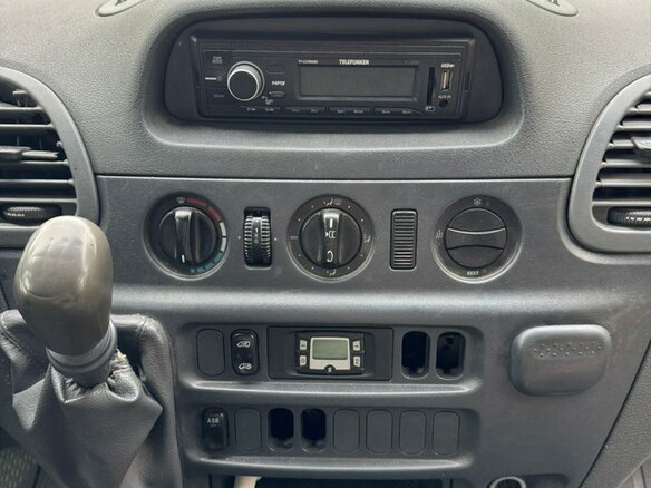 2014 Mercedes-Benz Sprinter, белый, 2000000 рублей - вид 8