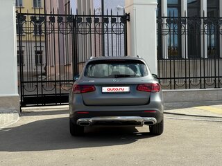 2021 Mercedes-Benz GLC 200 I (X253) Рестайлинг, серый, 5500000 рублей, вид 3