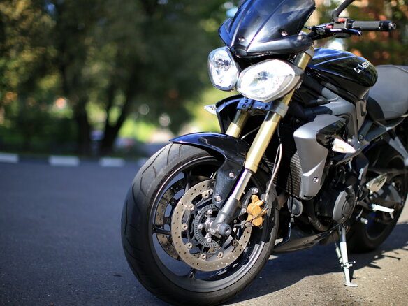 2013 Triumph Street Triple, чёрный, 615000 рублей - вид 1