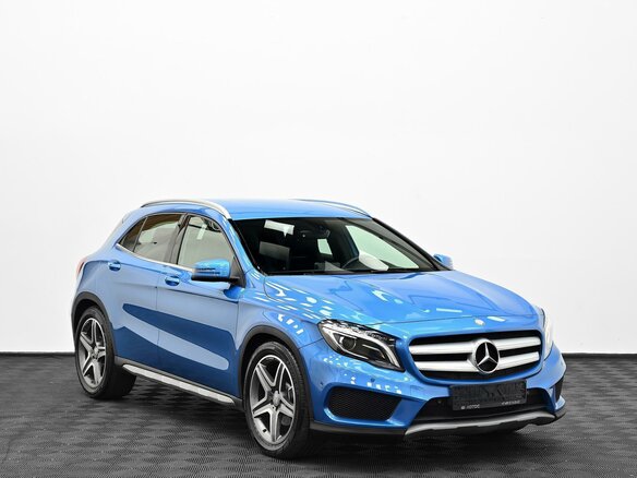2015 Mercedes-Benz GLA 250 I (X156), голубой, 1585000 рублей